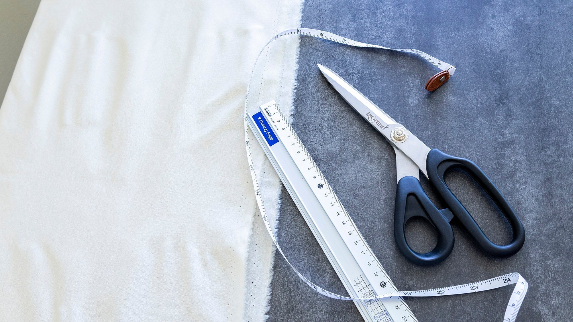Fabric Scissor Size Guide