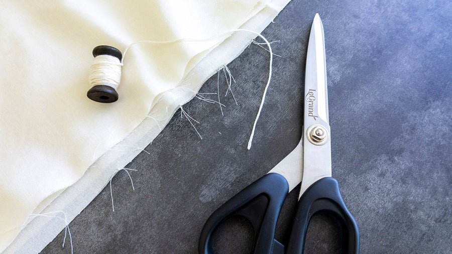 Why Fabric Frays When Cutting
