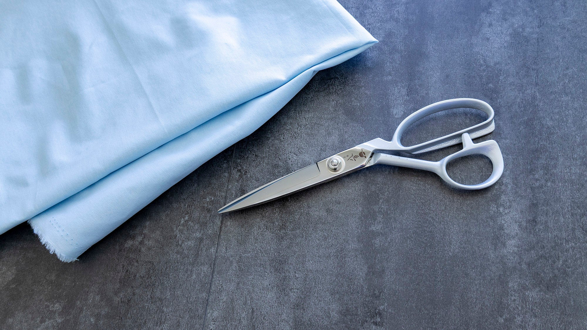 Understanding Fabric Markings Before Cutting