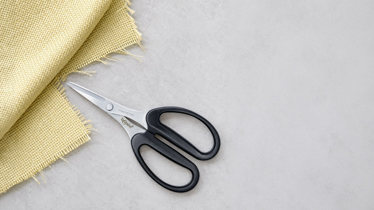 Why Aramid Fiber Is Difficult to Cut with Regular Scissors