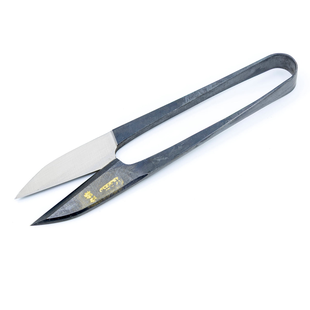 Japanese Short Thread Snips for Sewing – Oxidized Laminated Steel 5”