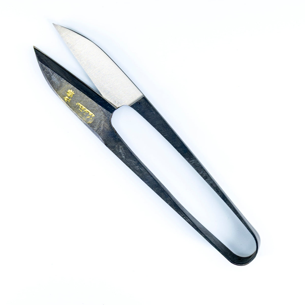 Japanese Short Thread Snips for Sewing – Oxidized Laminated Steel 5”