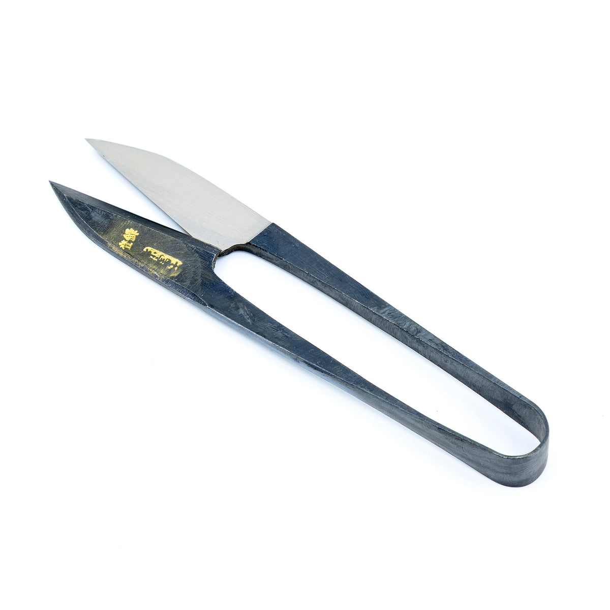 Japanese Short Thread Snips for Sewing – Oxidized Laminated Steel 5”